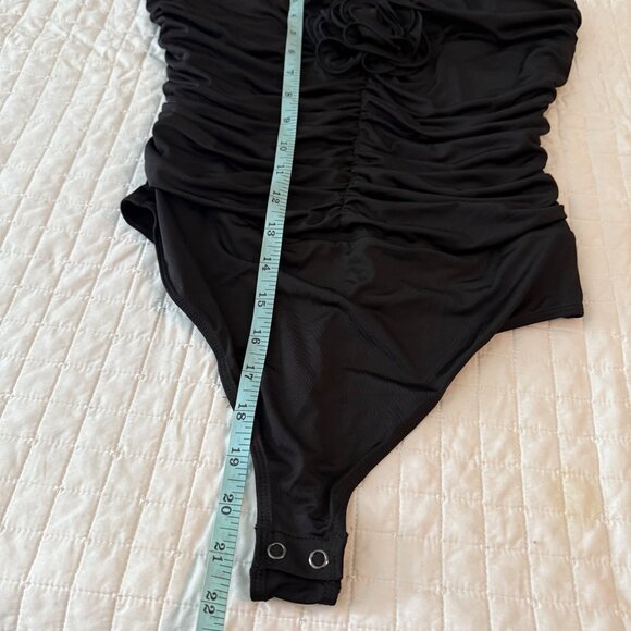 Express Black Ruched Halter Bodysuit With Floral Accent M - Picture 7 of 7